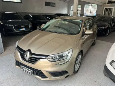 Usata Renault Mégane GrandTour 95 CV (69 kW) 2019 Other Station wagon