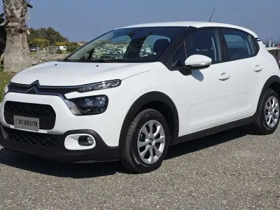 Usata Citroën C3 Feel 102 CV (75 kW) 2023 Bianco Utilitaria