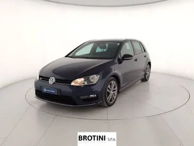 Usata VW Golf VII Highline 125 CV (91 kW) 2017 Blu metallizzato Berlina