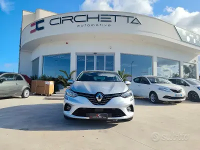 Usata Renault Clio V Intens 101 CV (74 kW) 2021 Other Berlina