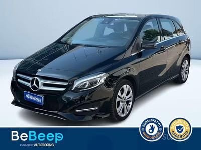 Usata Mercedes B180 109 CV (80 kW) 2018 Nero Monovolume