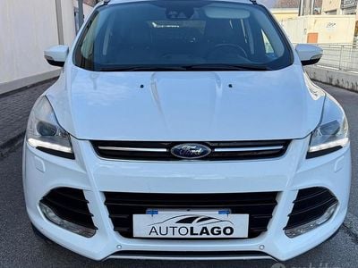 Usata Ford Kuga Titanium 140 CV (102 kW) 2014 Bianco SUV