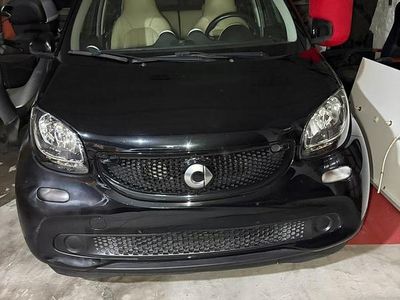 Nero Usata 2014 Smart ForFour Utilitaria | 6000 €