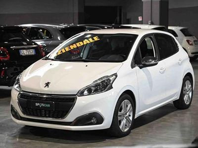 Usata Peugeot 208 Business-Line 110 CV (80 kW) 2019 Bianco Utilitaria