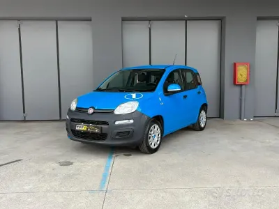 Usata Fiat Panda 69 CV (50 kW) 2017 Blu Utilitaria