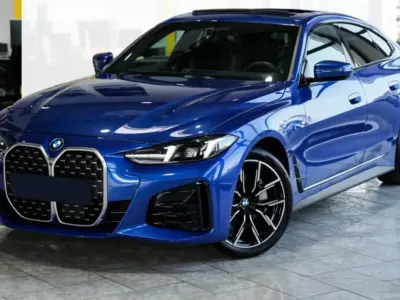 Usata BMW 430 M Sport 245 CV (180 kW) 2025 Blu/azzurro Coupé