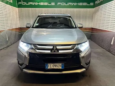 Usata Mitsubishi Outlander