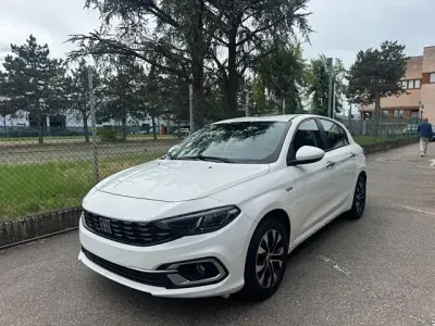 Usata Fiat Tipo City Life 101 CV (74 kW) 2023 Bianco pastello Berlina