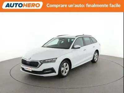 Usata Skoda Octavia G-TEC Executive 130 CV (95 kW) 2021 Bianco Station wagon