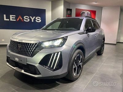 Usata Peugeot 2008 Allure 102 CV (75 kW) 2024 Giallo SUV