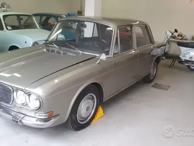 Usata Lancia 2000 1970 Berlina