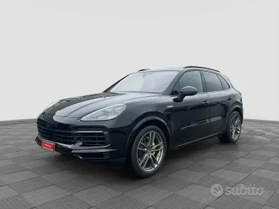 Usata Porsche Cayenne 462 CV (339 kW) 2020 Nero SUV