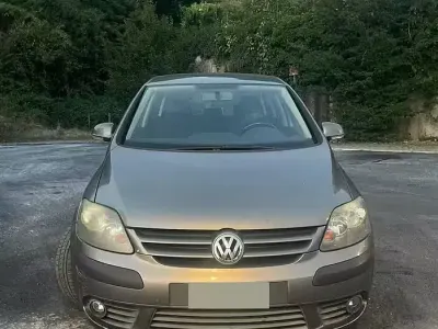 Usata VW Golf Plus 102 CV (75 kW) 2008 Grigio Monovolume