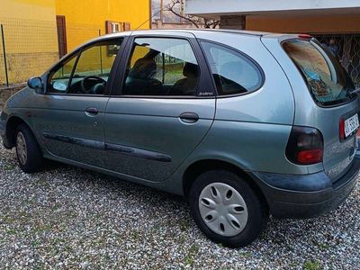 usata Renault Scénic 1.6 RT