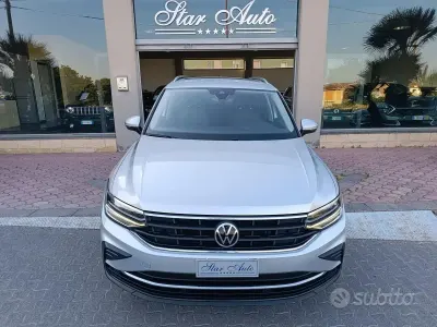 Usata VW Tiguan Life 122 CV (89 kW) 2021 Grigio SUV