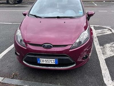 Usata Ford Fiesta 92 CV (67 kW) 2010 Berlina