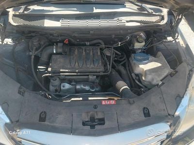 Usata Mercedes B200 140 CV (102 kW) 2006 Blu Monovolume