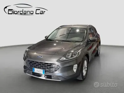 Usata Ford Kuga Business Edition 120 CV (88 kW) 2022 Grigio SUV