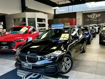 Usata BMW 116 Advantage 116 CV (85 kW) 2022 Nero metallizzato Utilitaria
