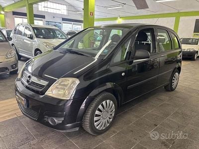 Usata Opel Meriva Cosmo 90 CV (66 kW) 2009 Nero Monovolume