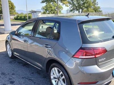 Usata VW Golf VII Highline 116 CV (85 kW) 2018 Berlina