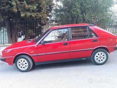 Gebraucht Lancia Delta 131 PS (96 kW) 1983 Rot Kleinwagen
