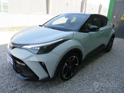 Usata Toyota C-HR Sport 98 CV (72 kW) 2023 Bianco SUV