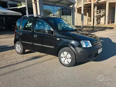Usata Fiat Panda Active 54 CV (39 kW) 2007 Nero Utilitaria