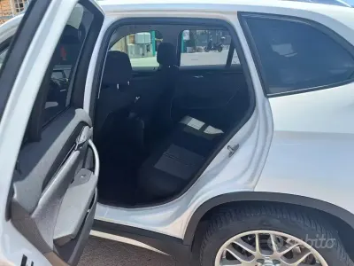 Usata BMW X1 M Sport 177 CV (130 kW) 2011 Bianco SUV