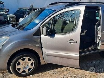 Usata Peugeot Partner Premium 99 CV (72 kW) 2018 Grigio Monovolume