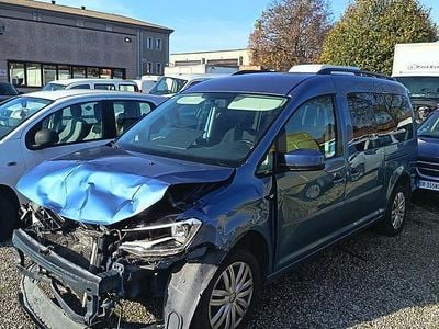 Usata VW Caddy Maxi Highline 110 CV (80 kW) 2019 Blu Monovolume