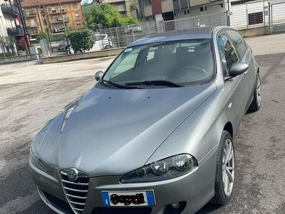Usata Alfa Romeo 147 Progression 116 CV (85 kW) 2005 Grigio Utilitaria