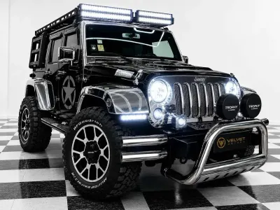 Usata Jeep Wrangler Sahara 177 CV (130 kW) 2008 Nero SUV