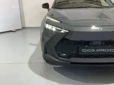 Usata Toyota C-HR Trend 223 CV (164 kW) 2026 Grigio SUV