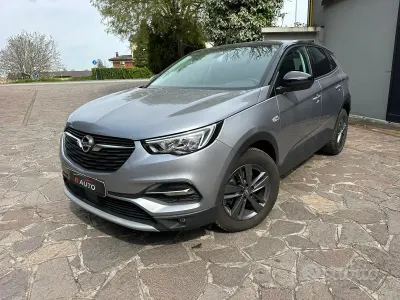Usata Opel Grandland X Innovation 131 CV (96 kW) 2021 Grigio SUV