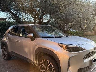 Usata Toyota Yaris Cross Lounge 92 CV (67 kW) 2022 SUV