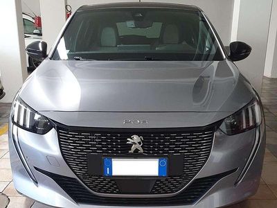 Usata Peugeot 208 GT 101 CV (74 kW) 2021 Argento Utilitaria