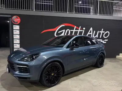 Usata Porsche Cayenne Coupe 340 CV (250 kW) 2019 Blu SUV