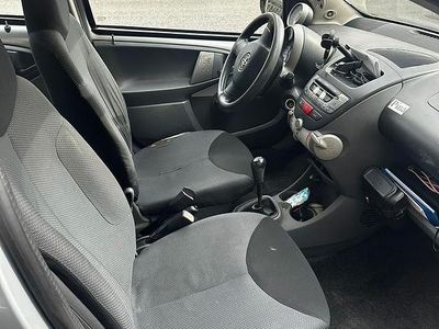 Usata Toyota Aygo 2006 Grigio Utilitaria