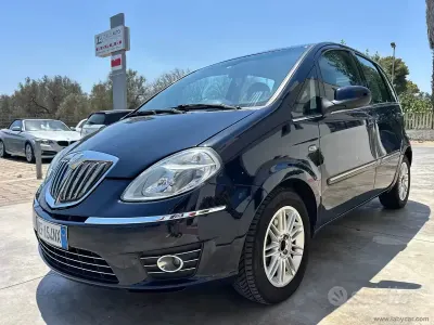 Usata Lancia Musa S 120 CV (88 kW) 2010 Bluazzurro Monovolume