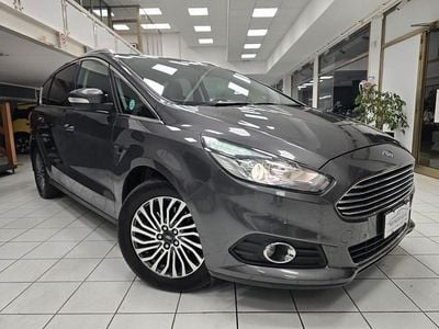 Grigio scuro Usata 2019 Ford S-MAX Business Edition Monovolume | 14.900 € (Buon prezzo)