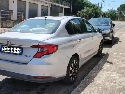 Usata Fiat Tipo 120 CV (88 kW) 2016 Grigio Berlina