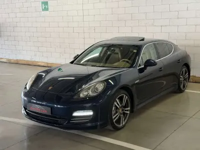 Usata Porsche Panamera 400 CV (294 kW) 2010 Blu/azzurro Utilitaria