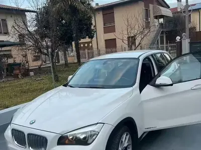 Usata BMW X1 163 CV (119 kW) 2013 Bianco SUV