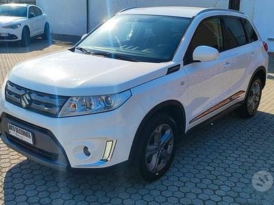 Usata Suzuki Vitara 120 CV (88 kW) 2016 Bianco SUV