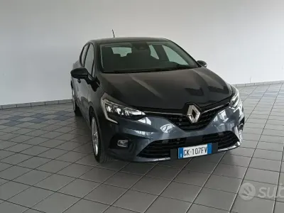 Usata Renault Clio V Evolution 101 CV (74 kW) 2022 Grigio Berlina