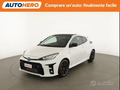 Usata Toyota Yaris 261 CV (191 kW) 2022 Bianco Utilitaria