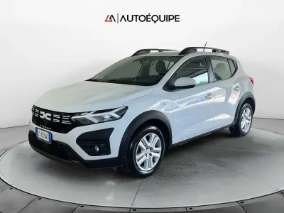 Usata Dacia Sandero Expression 101 CV (74 kW) 2024 Bianco Berlina