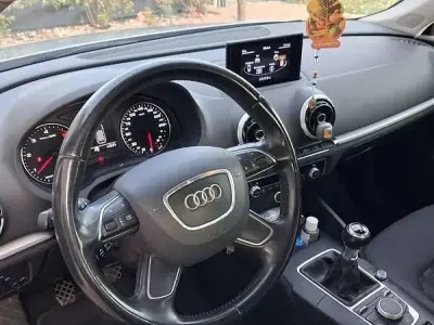 Usata Audi A3 Attraction 110 CV (80 kW) 2015 Berlina