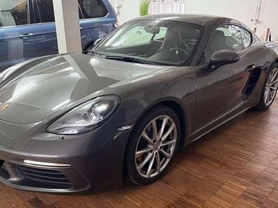 Porsche 718 Cayman